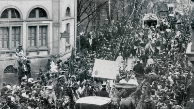 1906
