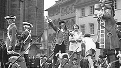 1930